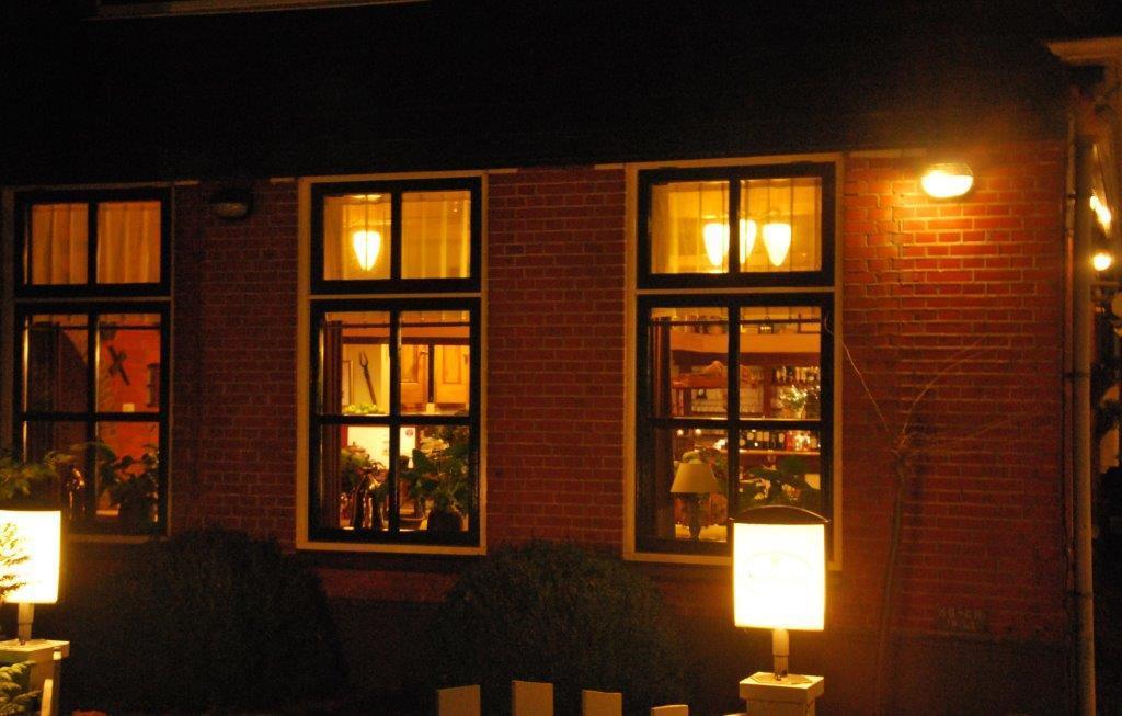 H.R. Jachtlust Hotel Steenbergen  Exterior photo